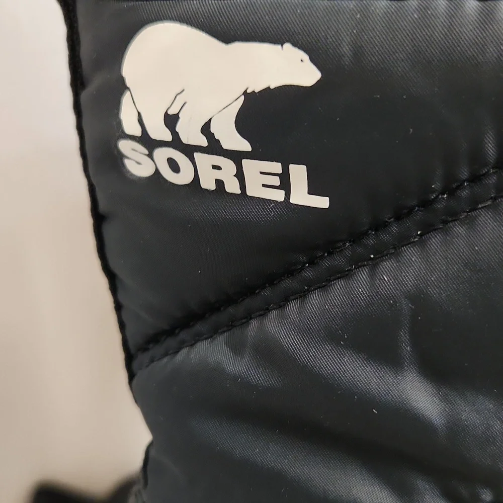 Sorel Whitney II Waterproof Winter Boots (Youth Size 5) - Picture 12 of 13